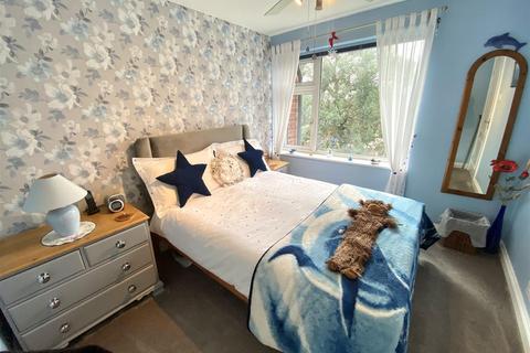 51 Mount Echo Avenue, London, E4 7JX