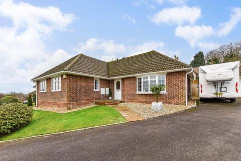 3 bedroom bungalow for sale, Mountfield, Hythe, Southampton, SO45