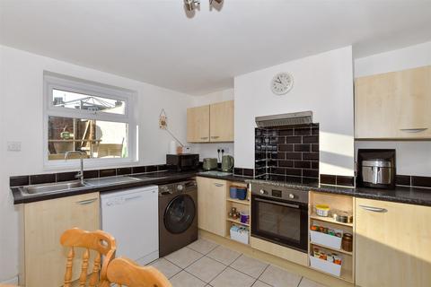 3 bedroom townhouse for sale, Tonbridge Road, Maidstone, Kent