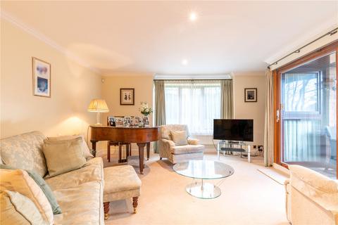 3 bedroom apartment for sale, Epping New Road, Buckhurst Hill, Essex, IG9