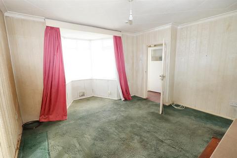 2 bedroom terraced house for sale, Barton Way, Borehamwood