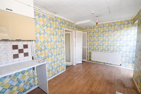 18 Barton Way, Borehamwood, WD6 1PH