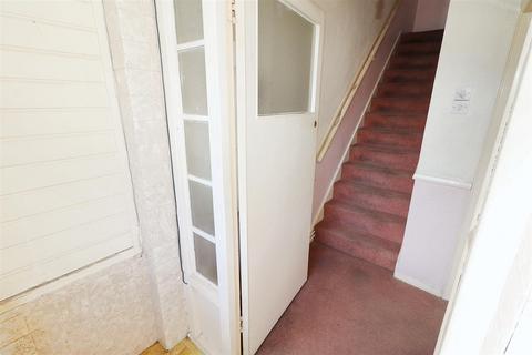 18 Barton Way, Borehamwood, WD6 1PH