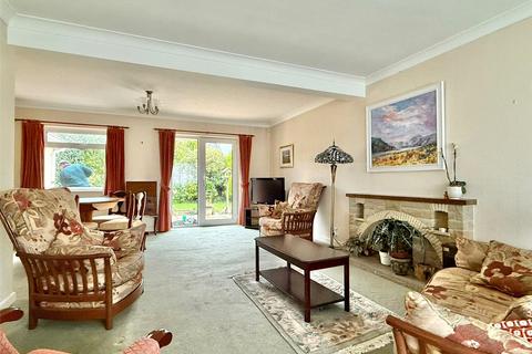 4 bedroom detached house for sale, Knowland Drive, Milford on Sea, Lymington, Hampshire, SO41