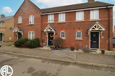 2 bedroom terraced house for sale, Aspen Gardens, Stotfold, SG5 4RS