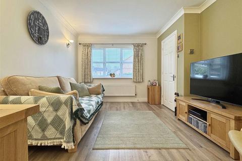 77 Ragley Close, Great Notley, Braintree, CM77 7XP