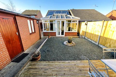 2 bedroom semi-detached bungalow for sale, Government Street, Goole