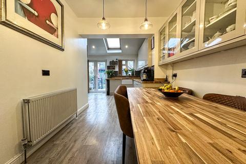 4 bedroom terraced house for sale, Bristol, City Of Bristol BS4