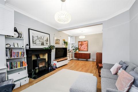 4 bedroom house for sale, St Albans Road