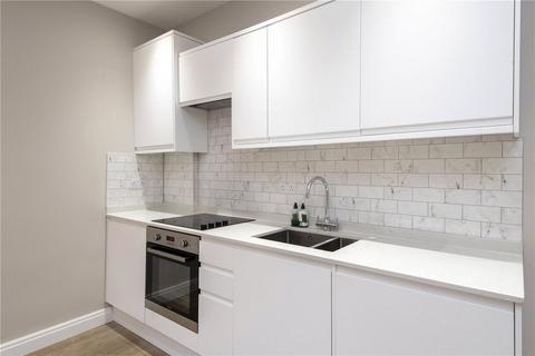 Flat 2, 21 Drewstead Road, London, SW16 1LY