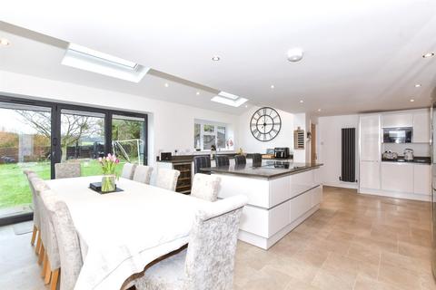 6 bedroom detached house for sale, Cowdrey Close, Maidstone, Kent