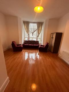 2 bedroom flat to rent, Amhurst Road, London E8