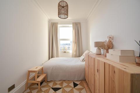 2 bedroom flat for sale, Warrior Square, St. Leonards-On-Sea