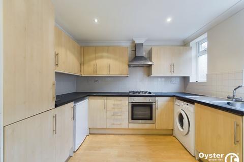 2 bedroom flat to rent, Church Street, Enfield, EN2