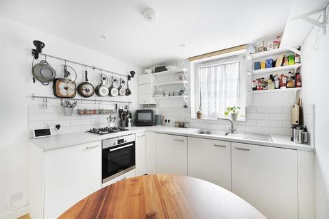 2 bedroom flat for sale, Morris House, Roman Road, London