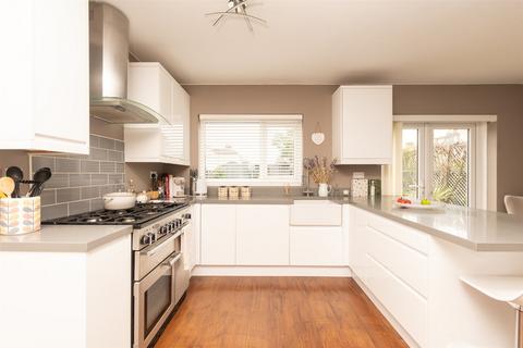 41 Kenmere Road, Welling, DA16 1PL