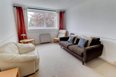 2 bedroom flat to rent, Russell Terrace, Leamington Spa