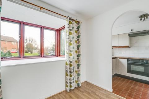 61 Kerr Close, Knebworth, SG3 6AL