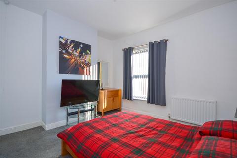 2 bedroom terraced house for sale, George Street, Altofts WF6