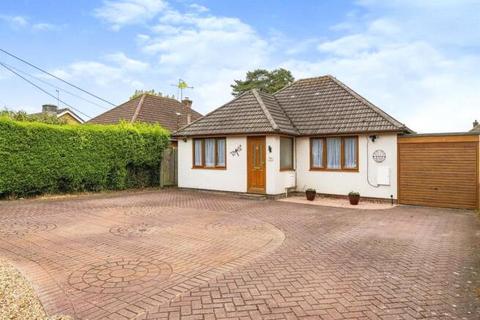 3 bedroom detached bungalow for sale, Firgrove Road, North Baddesley, Southampton, Hampshire