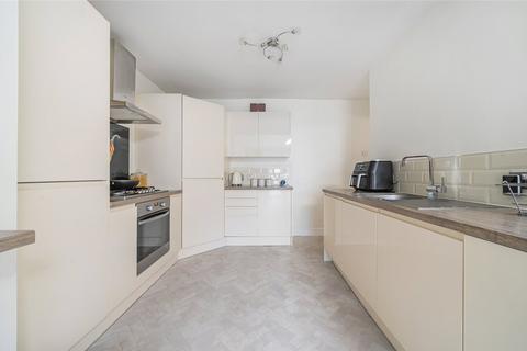 38 Firgrove Road, North Baddesley, Southampton, SO52 9JF
