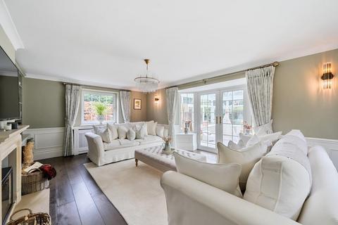 7 Crag Gardens, Bramham, Wetherby, LS23 6RP