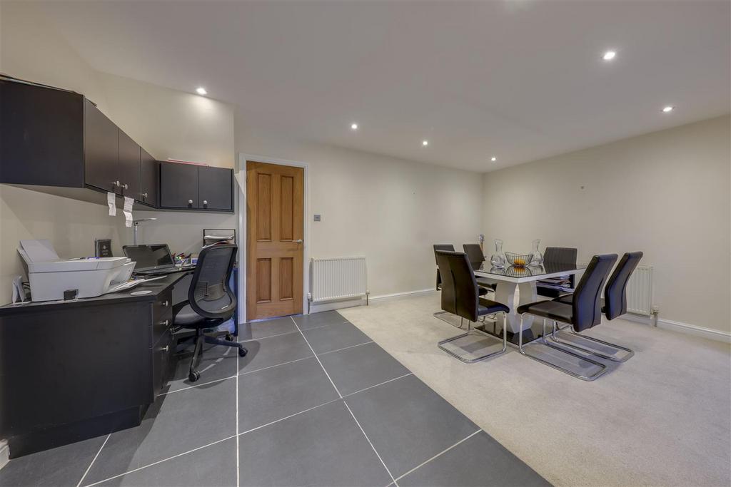 Dining Room / Study Alt