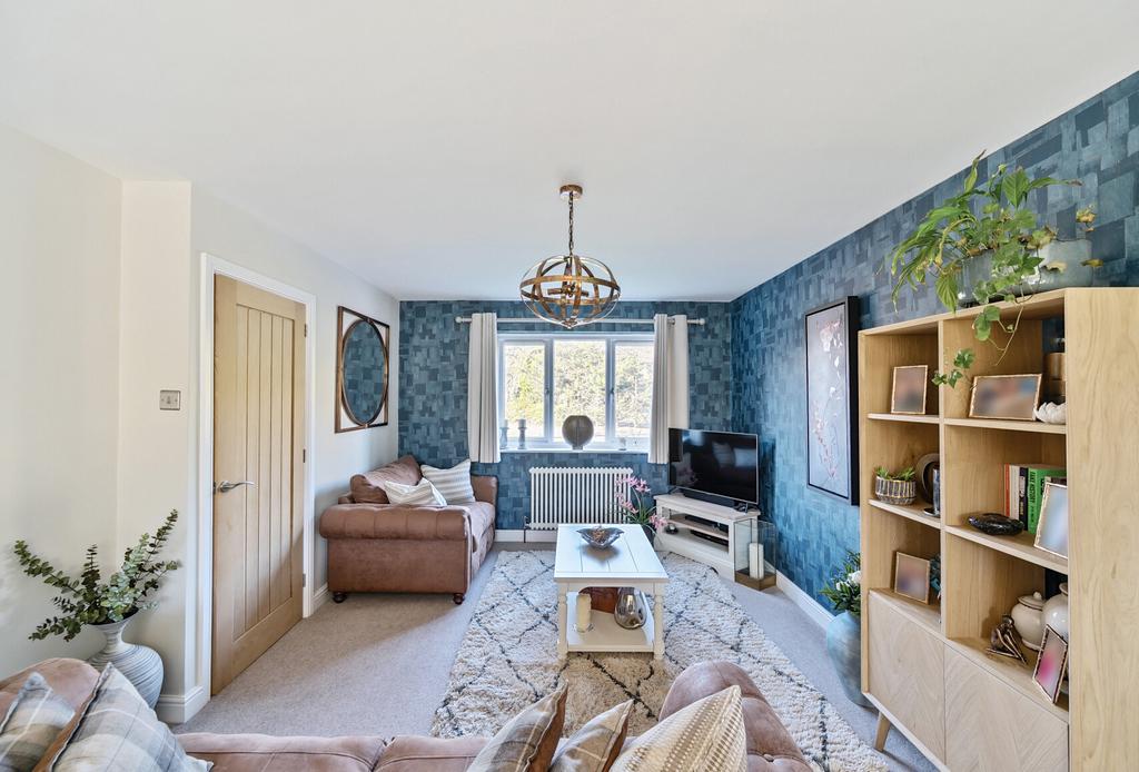 Sitting/Dining Room