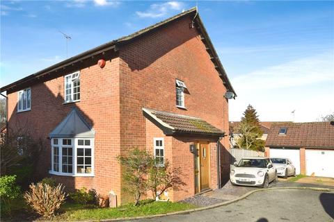 3 bedroom semi-detached house for sale, Launcelyn Close, North Baddesley, Southampton, Hampshire