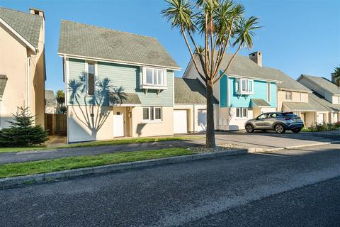 3 bedroom link detached house for sale, Pentre Nicklaus Village, Llanelli