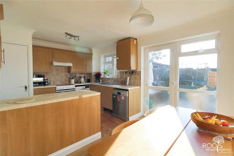 3 bedroom end of terrace house for sale, Sycamore Rise, Berkshire RG14