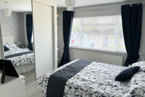 3 bedroom chalet for sale, Holbury, Southampton, Hampshire, SO45