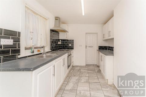 3 bedroom terraced house for sale, Dysons Road, Edmonton, N18