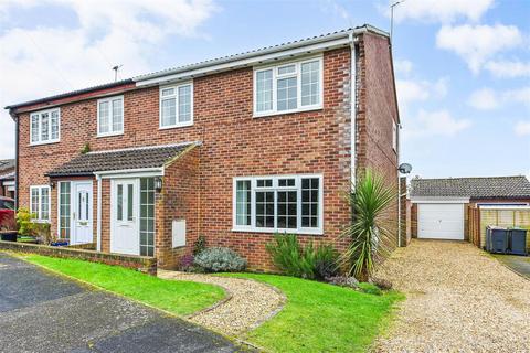 3 bedroom semi-detached house for sale, Cowplain, Waterlooville