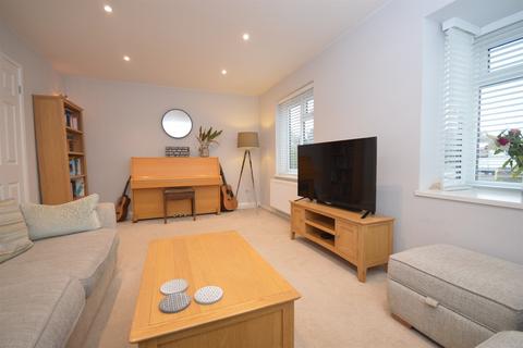 11 Leyfields, Rayne, Braintree, CM77 6TT