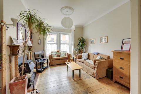 4 bedroom end of terrace house for sale, Brightfield Road, Lee, London, SE12