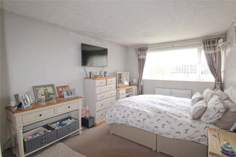 24 Frampton Court, Trowbridge, BA14 9HL
