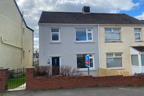 18 Giants Grave Road, Neath, SA11 2LS