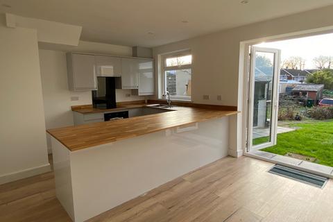 18 Giants Grave Road, Neath, SA11 2LS