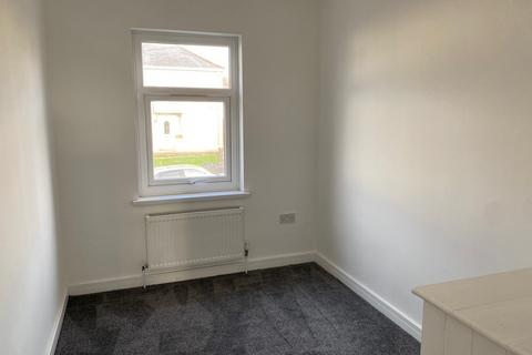 18 Giants Grave Road, Neath, SA11 2LS