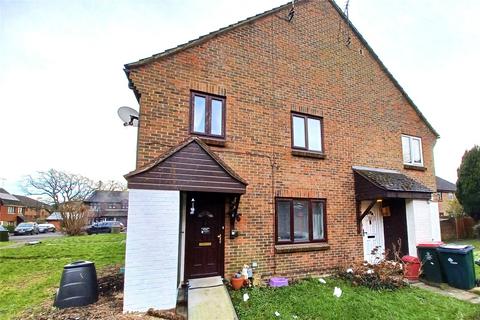 2 bedroom end of terrace house for sale, Windmill Court, West Green, Crawley, West Sussex, RH10