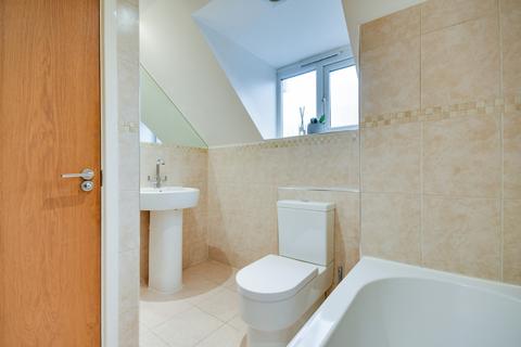 170 Baddow Road, Chelmsford, CM2 9QW