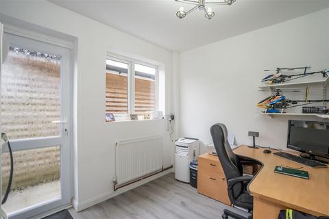 74 Hook Lane, Rose Green, Bognor Regis, PO21 3PE
