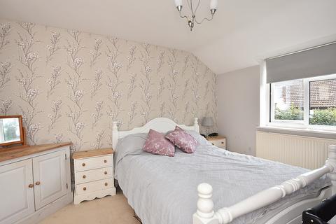 29 Blackmore Chase, Wincanton, BA9 9SB