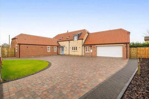 4 bedroom bungalow for sale, Plot 1, Old Pond Court, Silk Willoughby