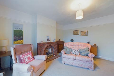 2 bedroom ground floor flat for sale, Chesham Close, Goring by Sea, Worthing, BN12