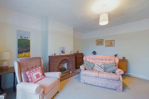 2 bedroom ground floor flat for sale, Chesham Close, Goring by Sea, Worthing, BN12