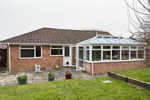 3 bedroom bungalow for sale, Sycamore Drive, Holbury, Southampton, Hampshire, SO45