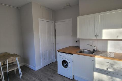 1 bedroom flat to rent, Prince Regent Street, Edinburgh EH6