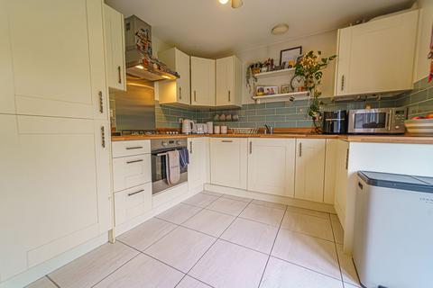 3 bedroom detached house for sale, Aluminium Close, Rogerstone, NP10